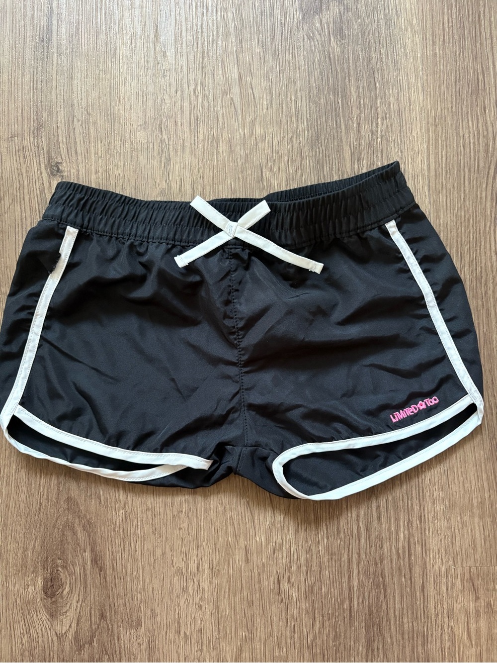 Limited Too Girls Black Shorts with White Trim and Pink Logo Vintage Y2K 5/6